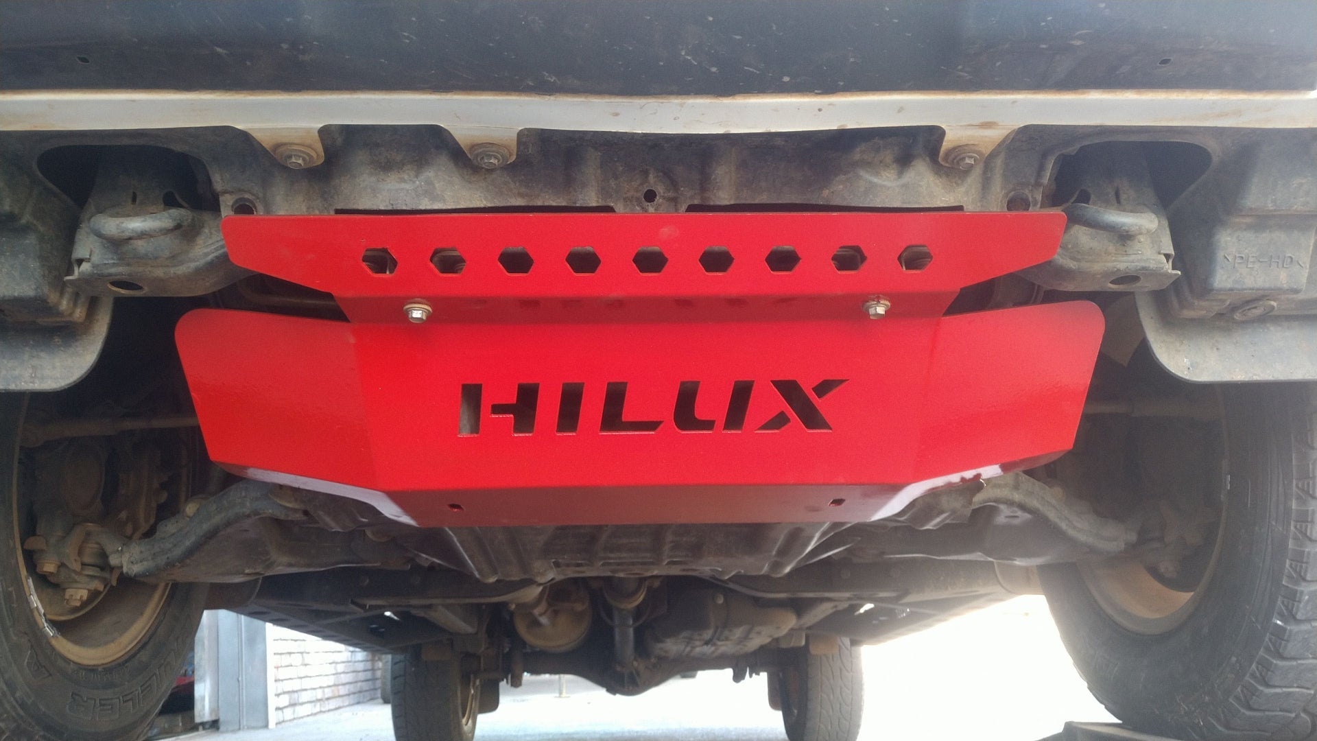 Toyota Hilux GD6 Legend 2020+ Heavy-Duty Off-Road Steel Underbody Bash Plate