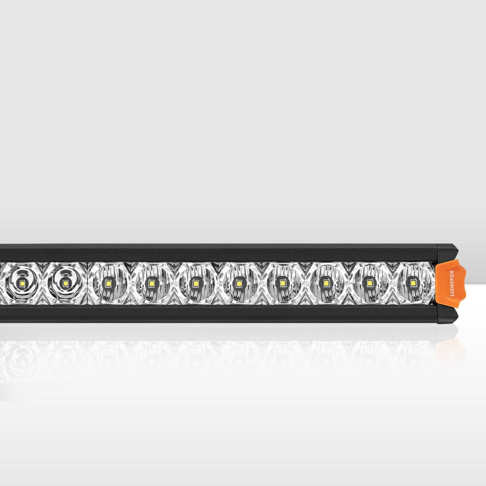 Lightfox Vega 28-inch Osram LED Light Bar, 17,612 Lumens, 494m Reach ...